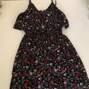 Cute Summer Dress! Worn a few times! Great Shape!